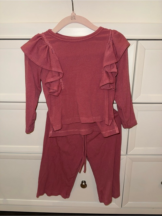 Other - Rust Colored Ribbed Ruffle Top & Stretch Elastic Pant Fall Winter 18 Month Set